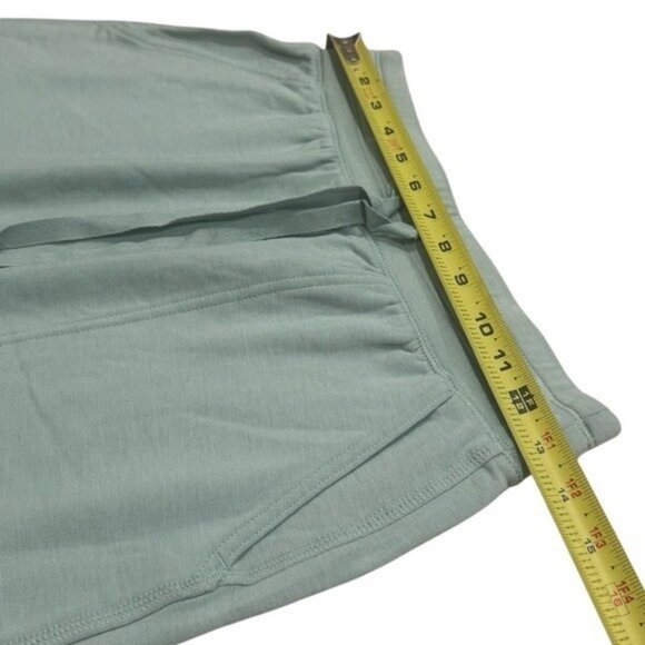 NEW Lou & Grey Light Sage Green Mini Skirt Summer Athleisure Coastal Stretch‎ XS - Picture 6 of 7